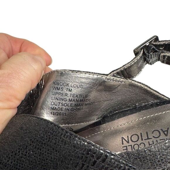 Kenneth Cole Reaction black knock loud wedge sandals size 7 - Picture 10 of 10